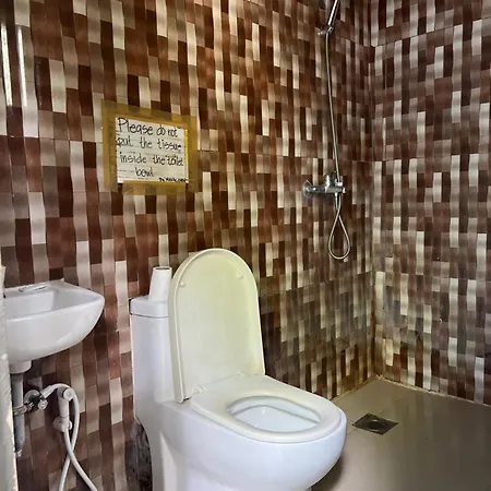 Sharky Hostel Oslob-3
